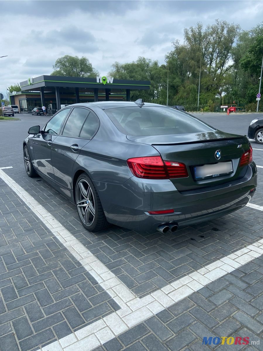 2015' BMW 5 Series photo #3