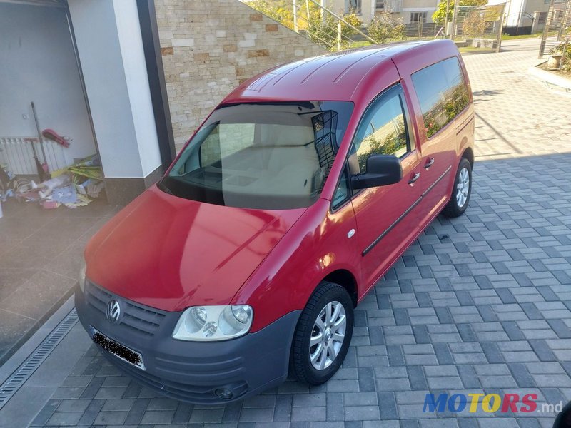 2005' Volkswagen Caddy photo #2