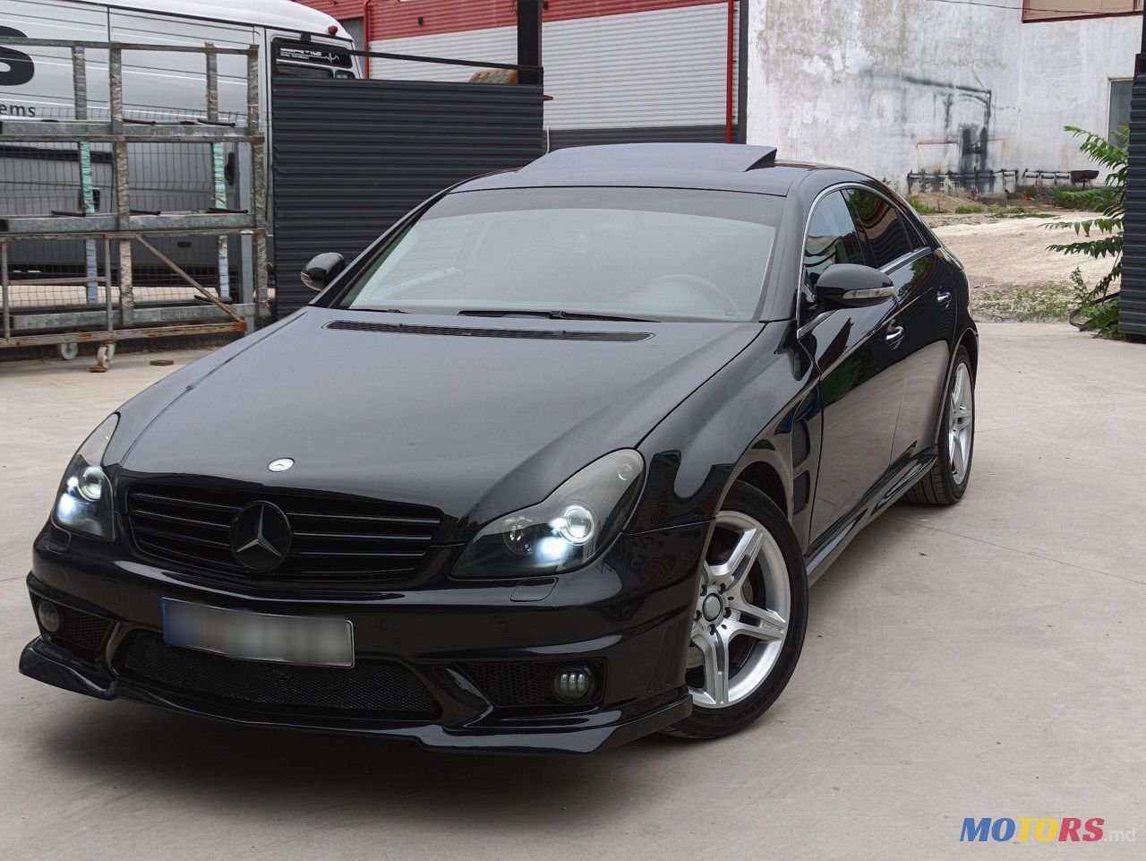 2006' Mercedes-Benz CLS-Class photo #2