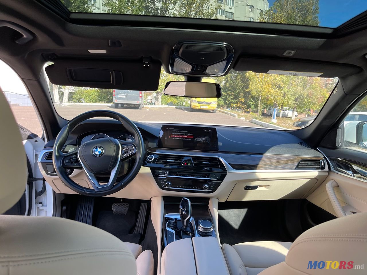 2019' BMW 5 Series photo #5