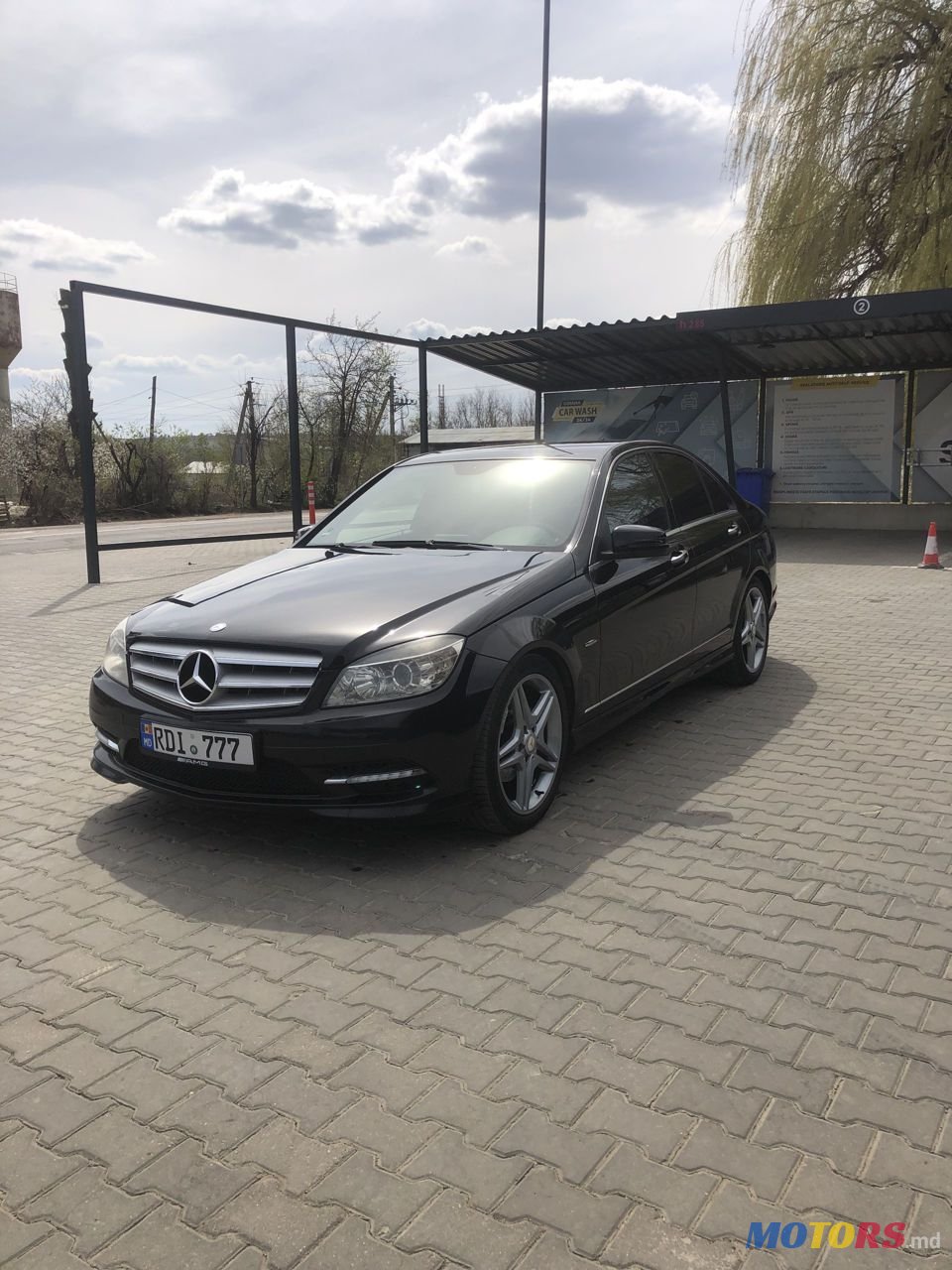 2009' Mercedes-Benz C Класс photo #2