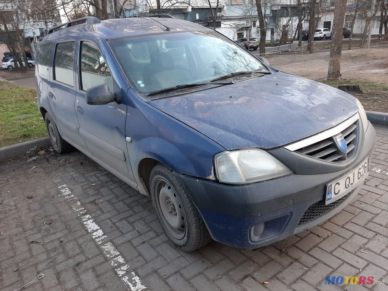 2007' Dacia Logan Mcv photo #1
