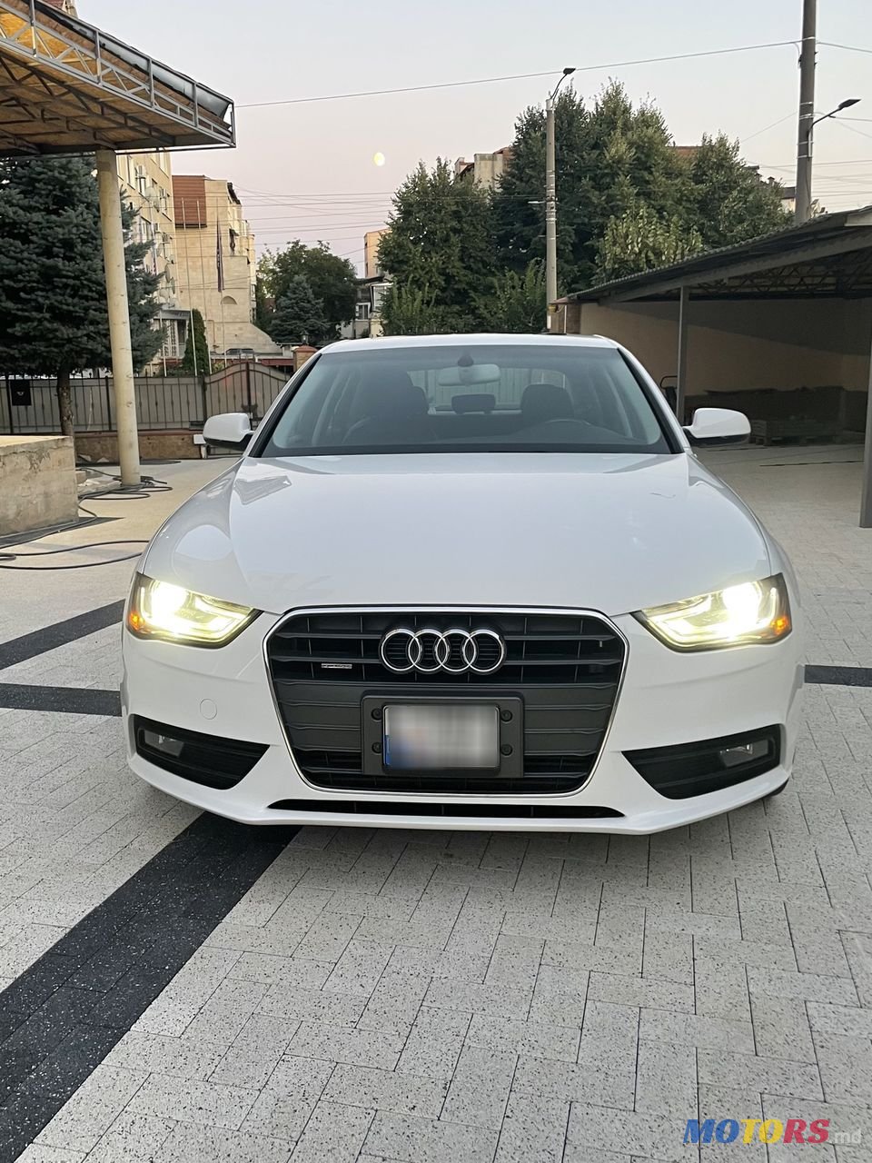 2013' Audi A4 photo #2