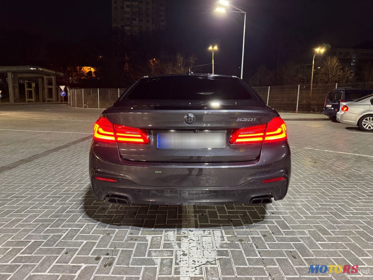 2019' BMW 5 Series photo #5