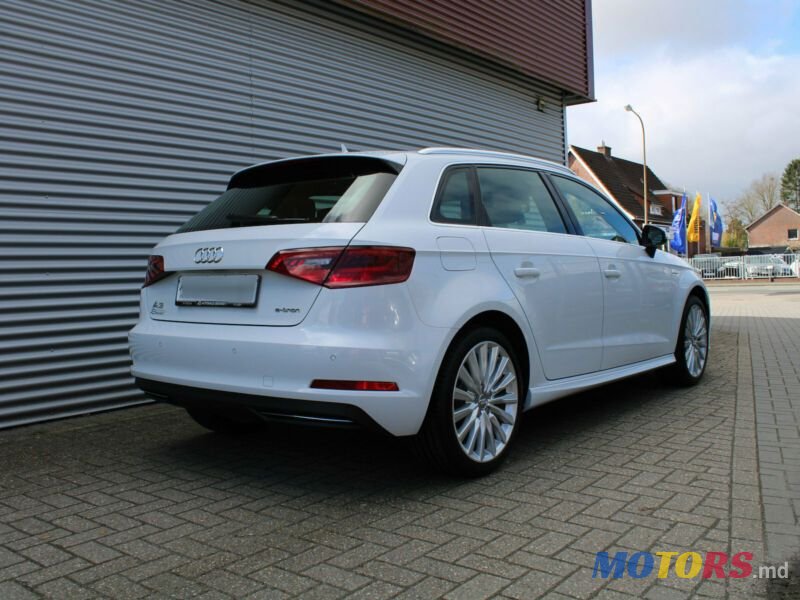 2016' Audi A3 E-Tron photo #3