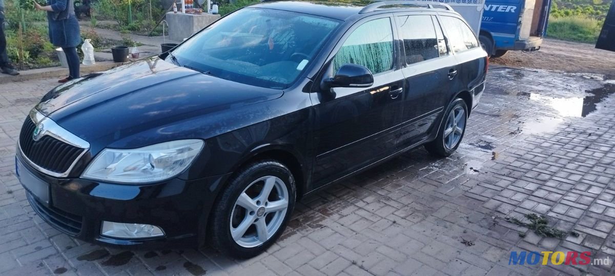 2011' Skoda Octavia photo #3