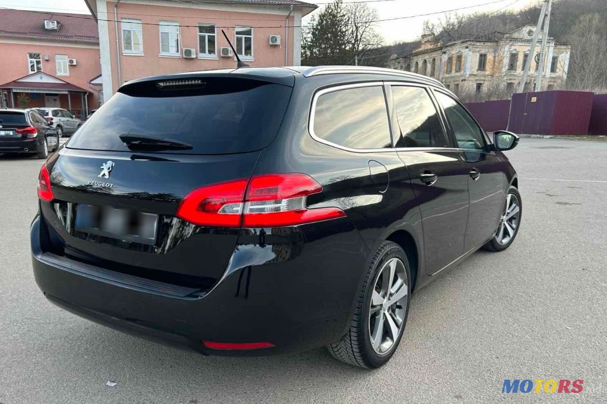 2016' Peugeot 308 photo #3