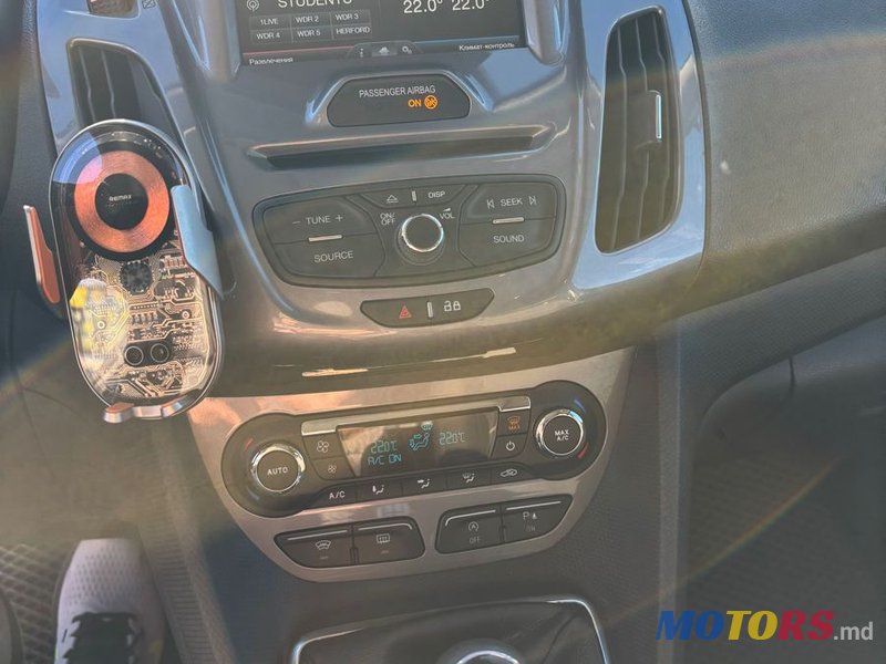 2015' Ford Tourneo Connect photo #6