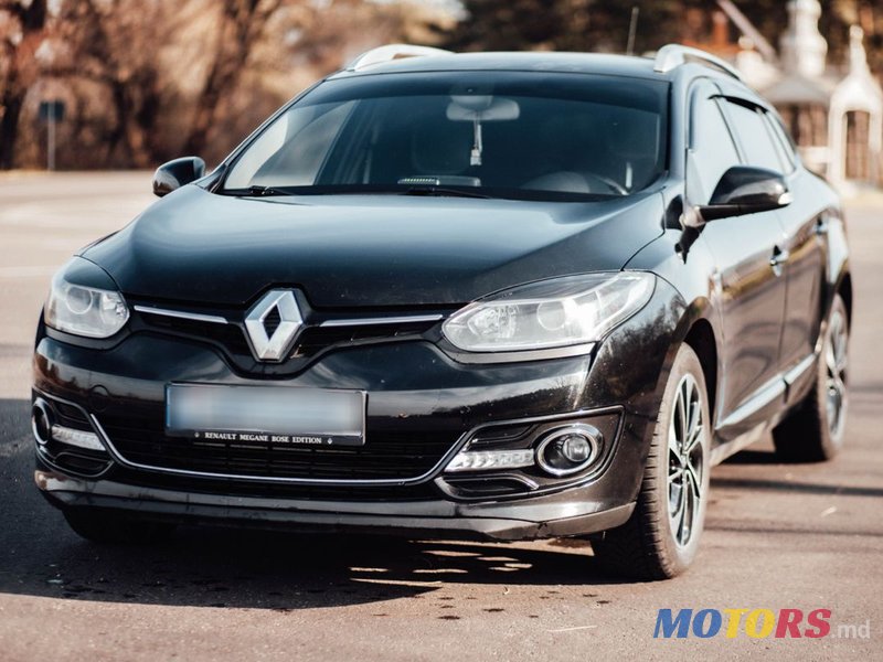 2014' Renault Megane photo #4