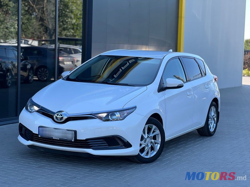 2018' Toyota Auris photo #1