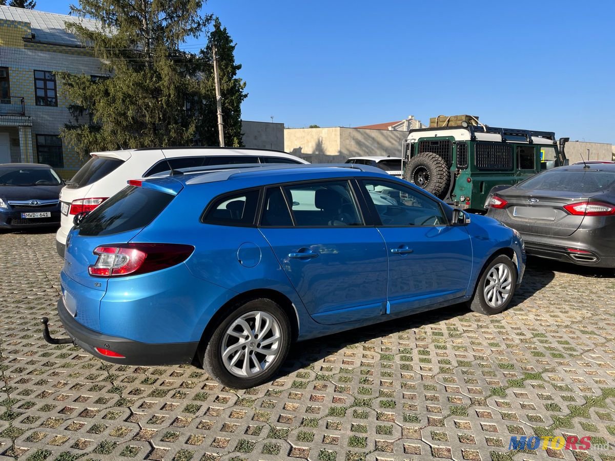 2013' Renault Megane photo #6