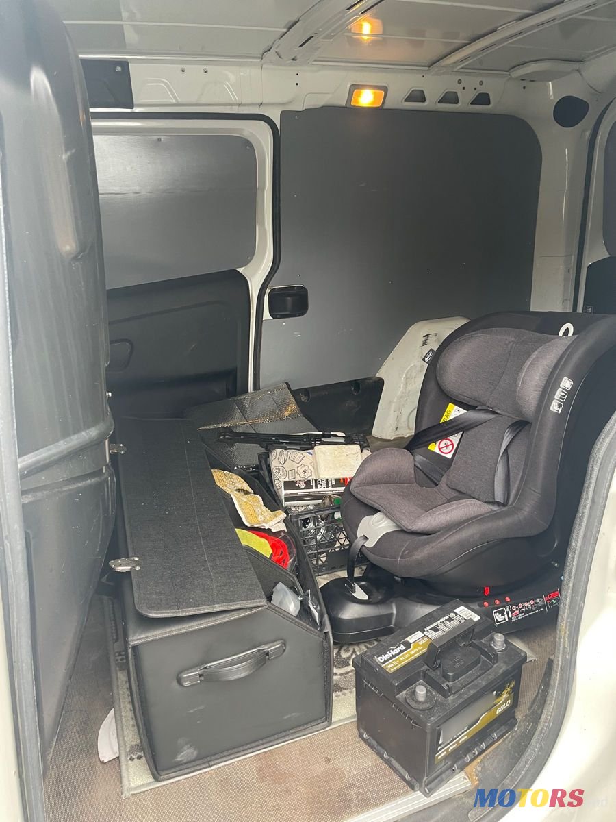 2012' Opel Combo photo #3