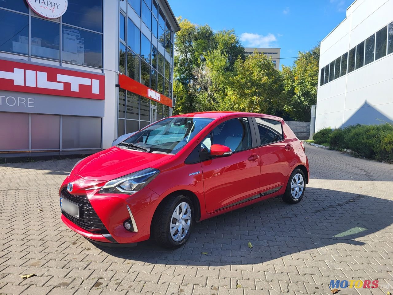 2020' Toyota Yaris photo #3