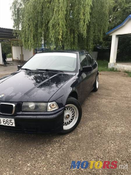 1993' BMW 3 photo #1