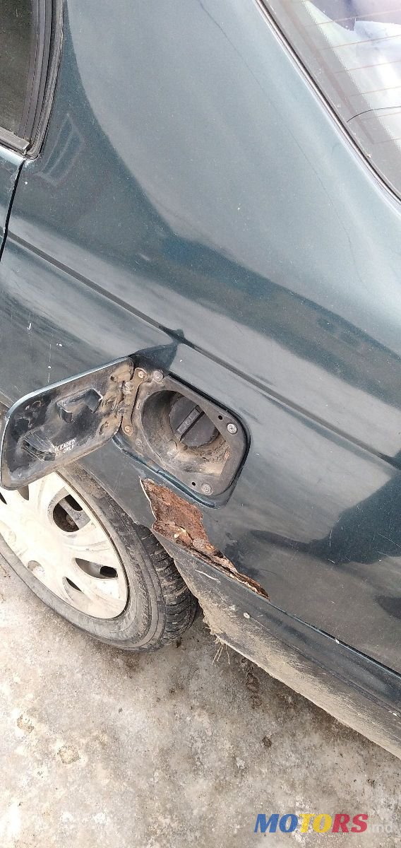 1994' Toyota Carina photo #5