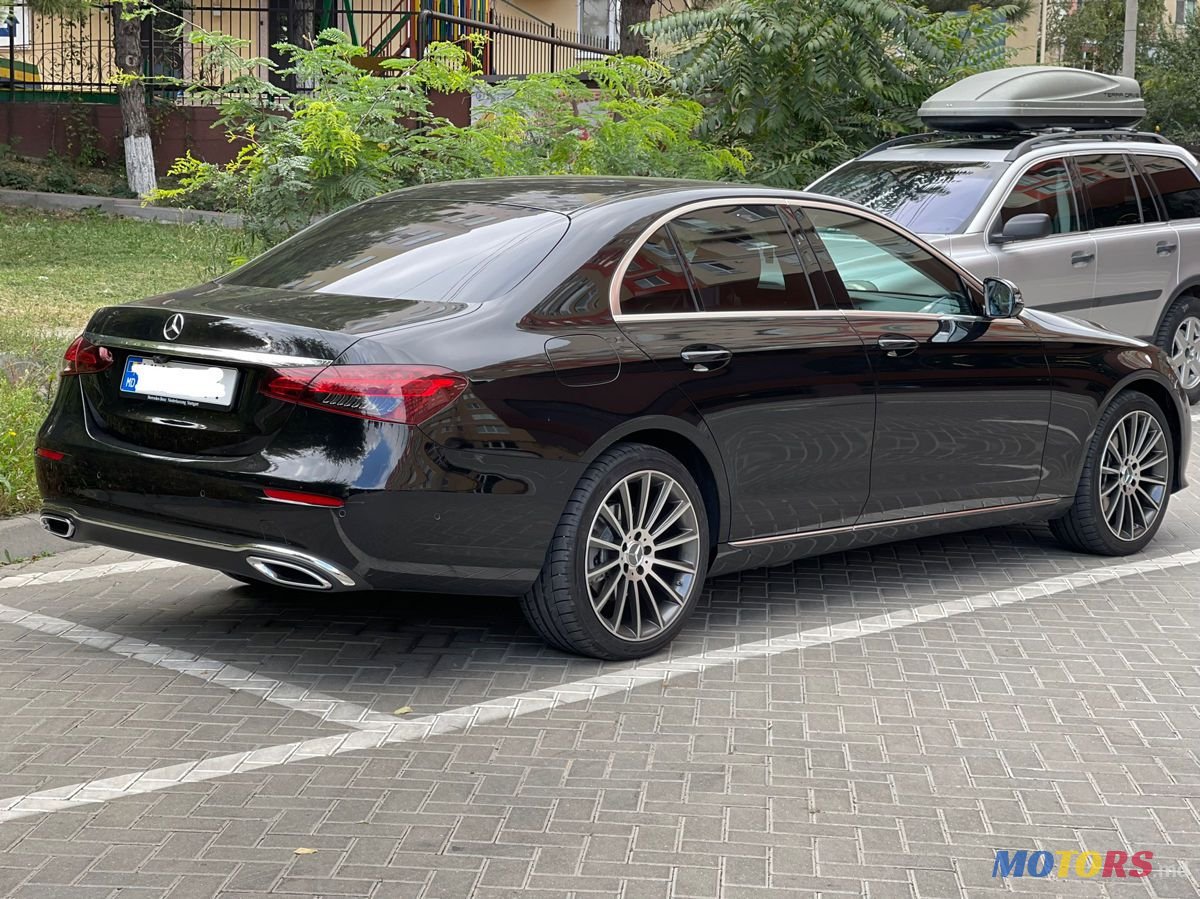 2020' Mercedes-Benz E Класс photo #2