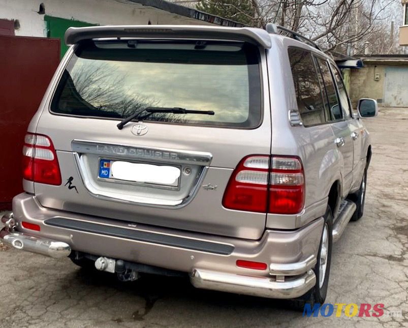 1999' Toyota Land Cruiser photo #1
