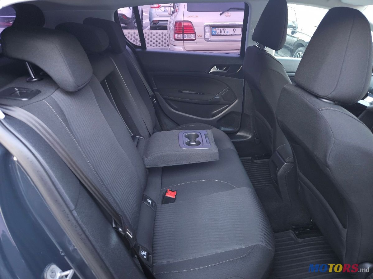 2016' Peugeot 308 photo #5