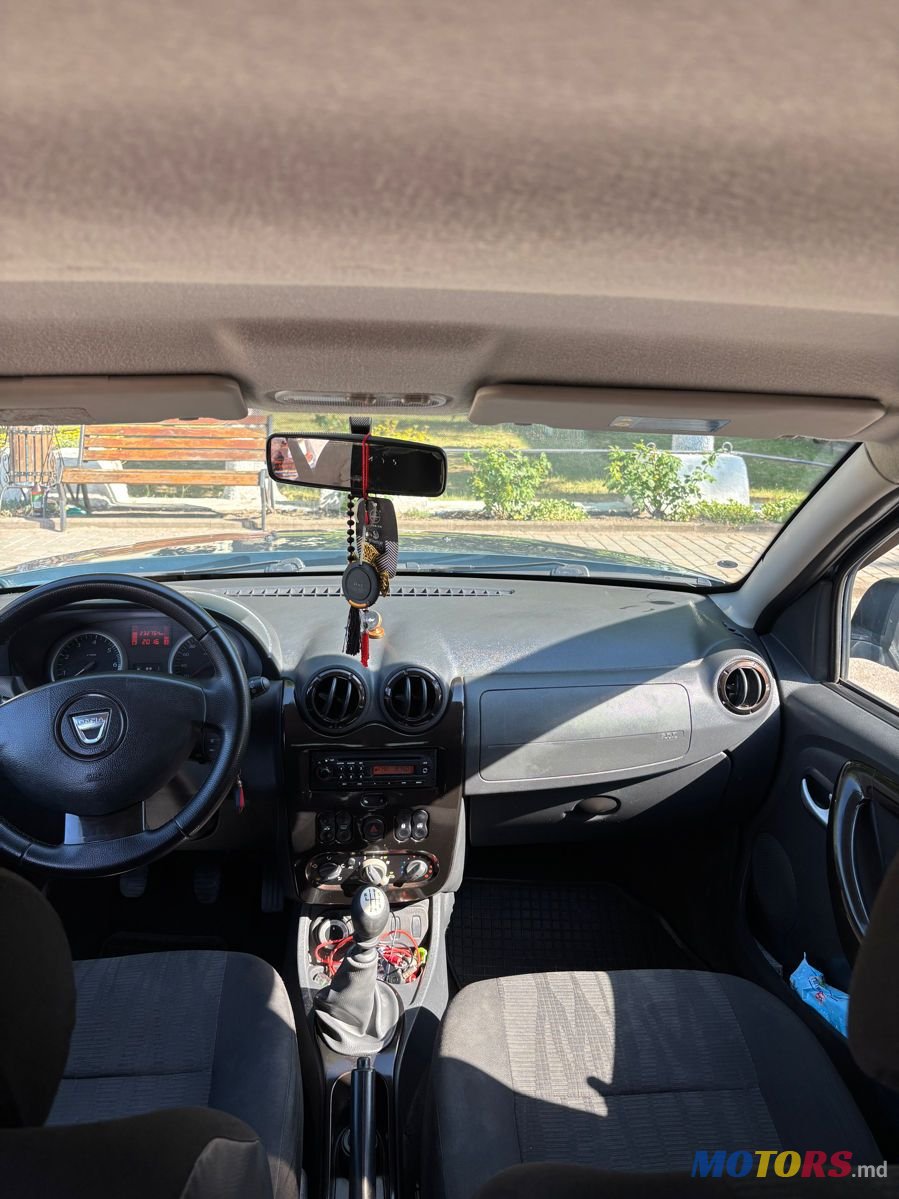 2011' Dacia Duster photo #6