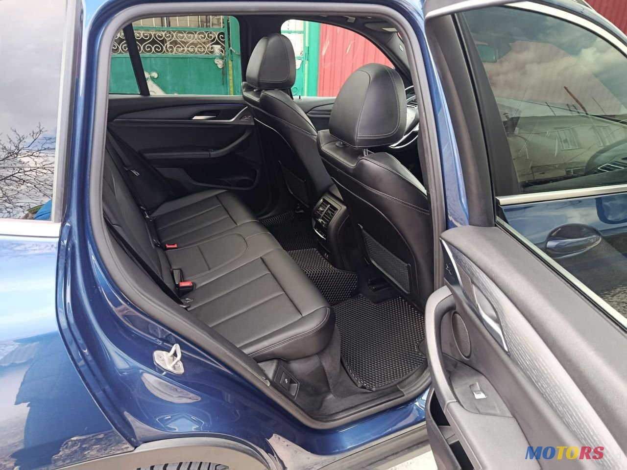 2022' BMW X3 photo #4