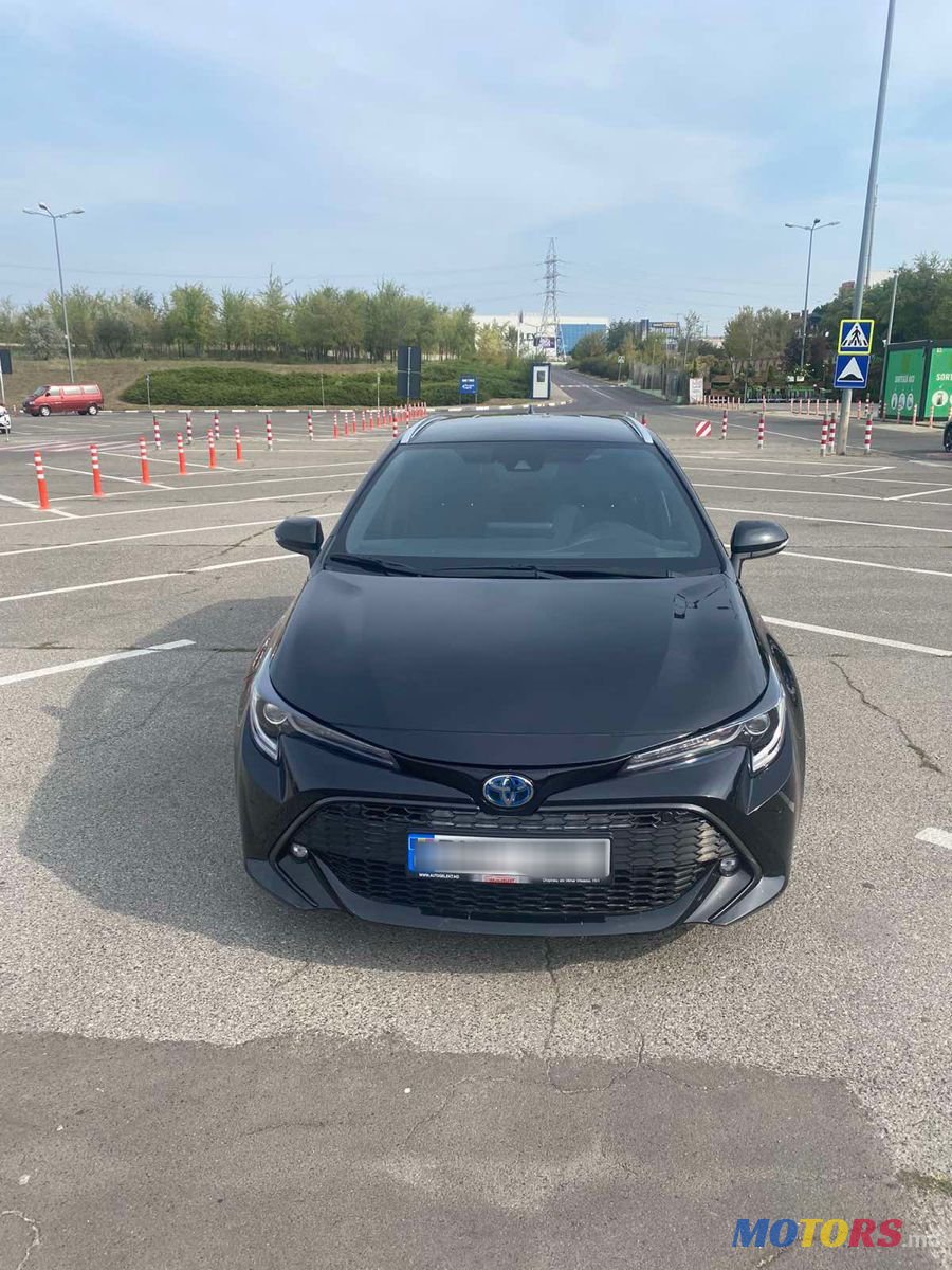2021' Toyota Corolla photo #4