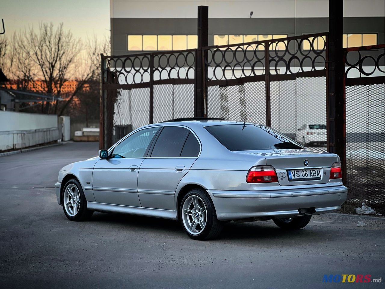 2003' BMW 5 Series photo #1