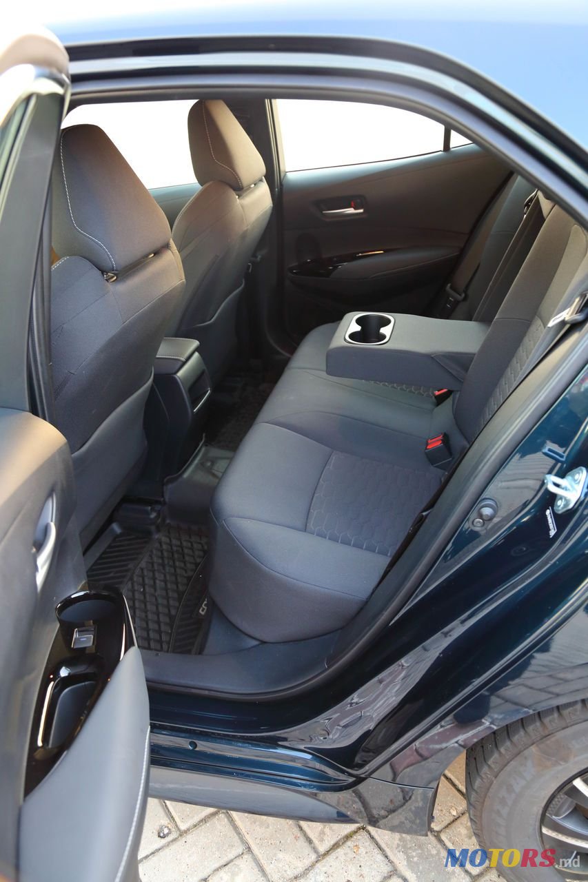 2018' Toyota Corolla photo #5