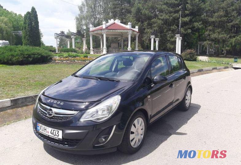 2012' Opel Corsa photo #1