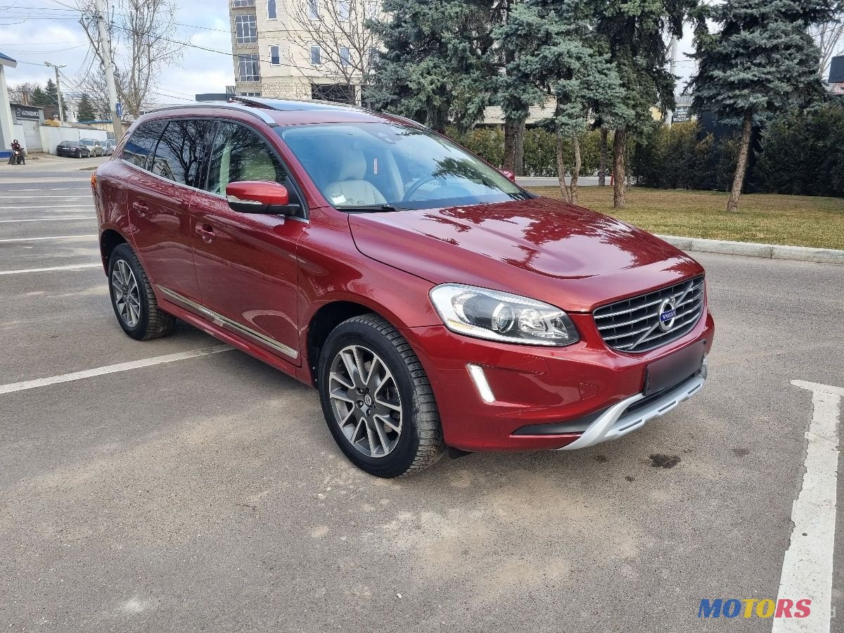2013' Volvo XC60 photo #2