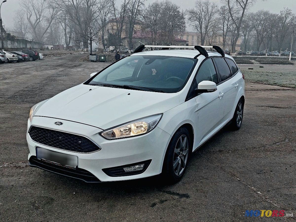 2016' Ford Focus photo #1