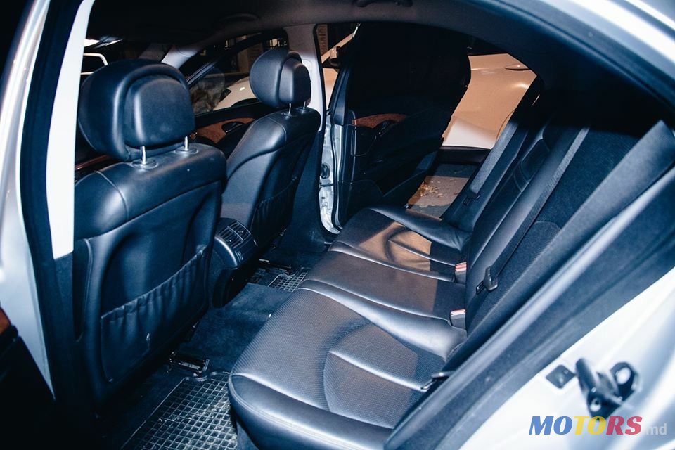 2006' Mercedes-Benz E-Class photo #3