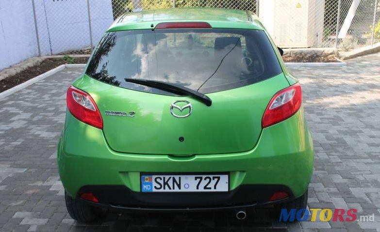 2008' Mazda 2 photo #2
