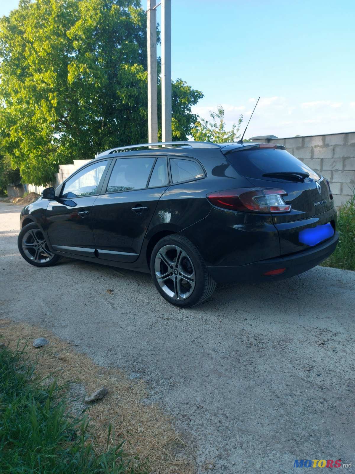 2010' Renault Megane 3 photo #3