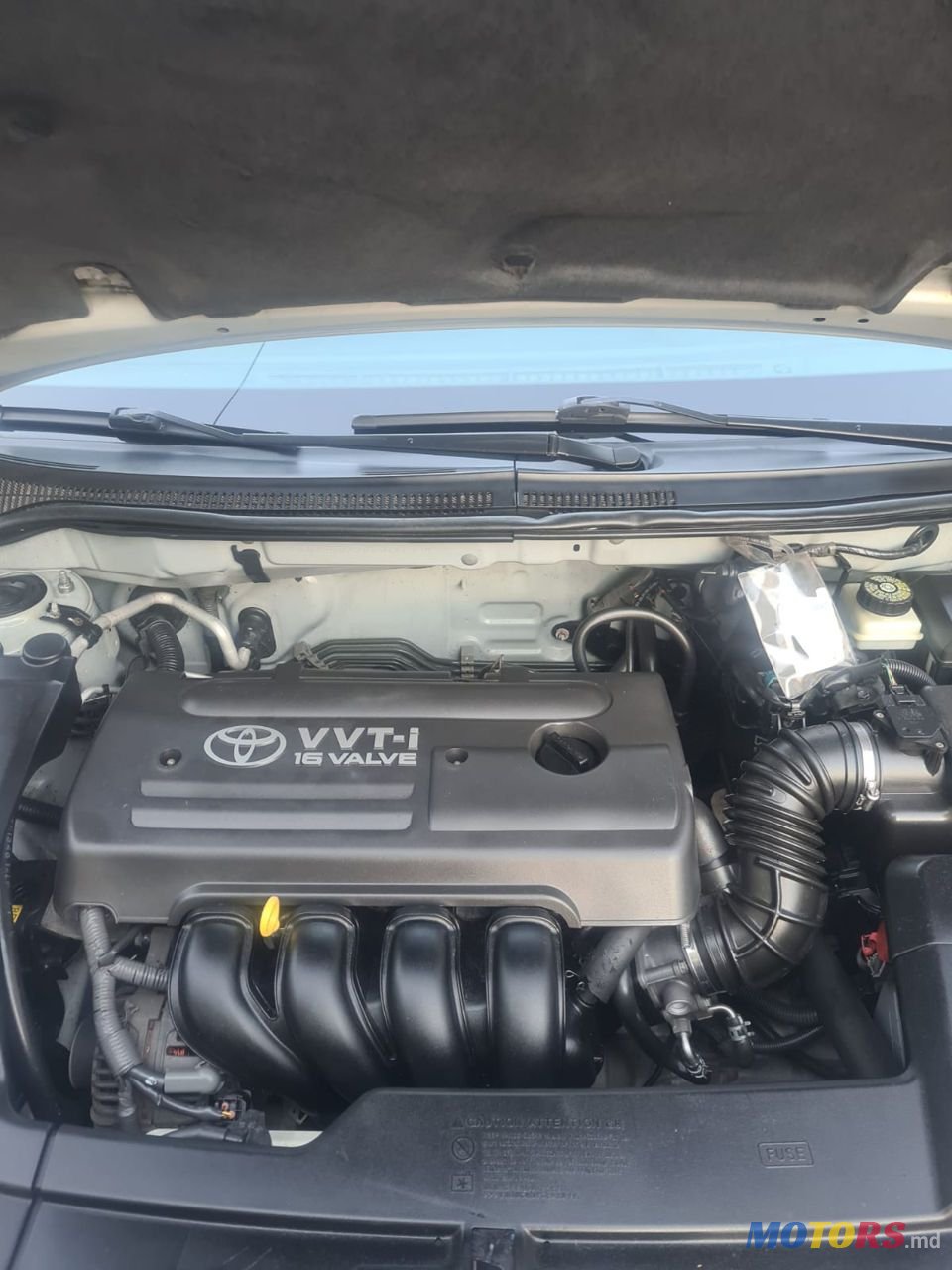 2005' Toyota Avensis photo #3