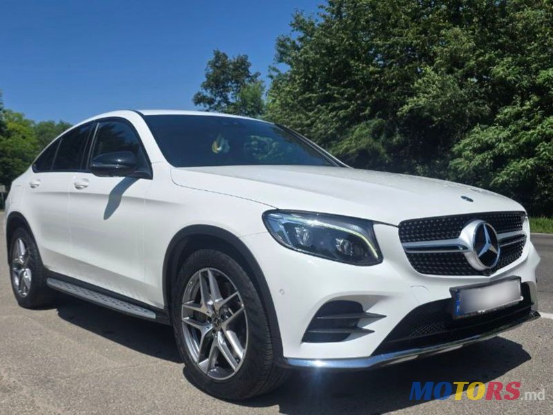 2018' Mercedes-Benz Glc Coupe photo #2