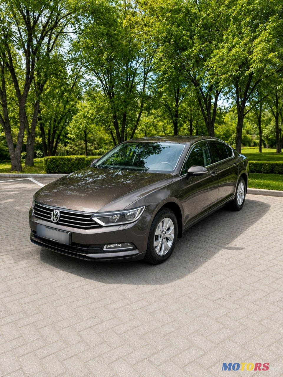2016' Volkswagen Passat photo #1