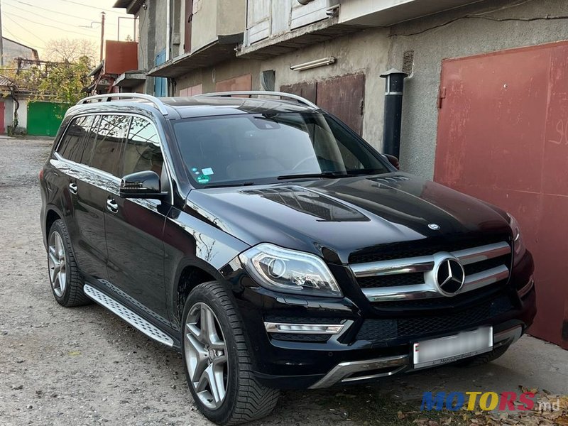 2012' Mercedes-Benz GL-Class photo #2