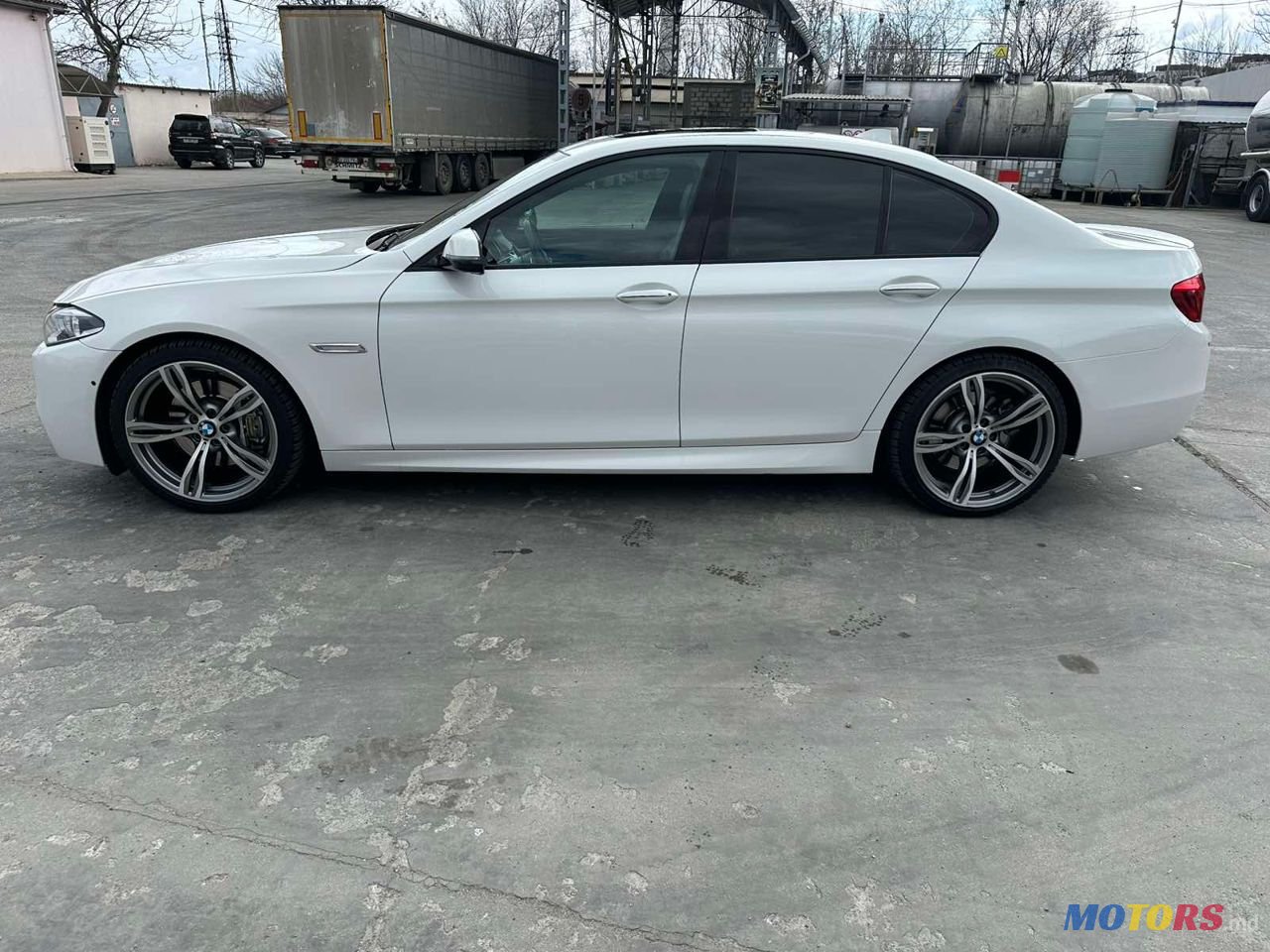 2016' BMW 5 Series photo #6