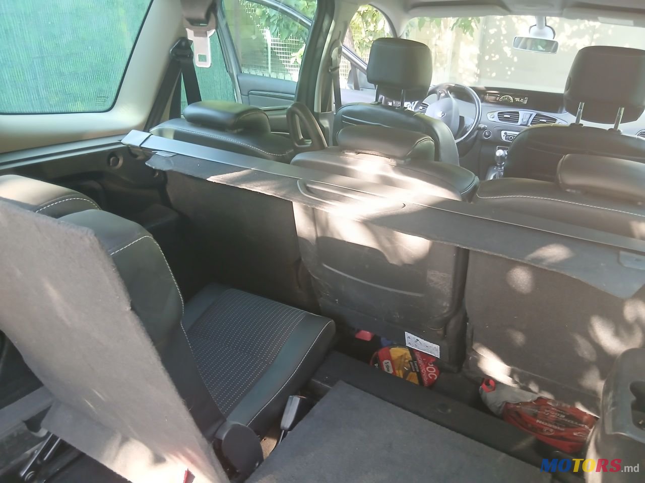 2014' Renault Grand Scenic photo #5