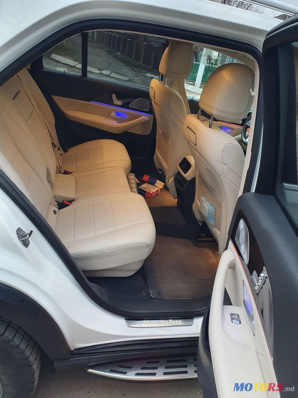 2020' Mercedes-Benz GLE photo #4