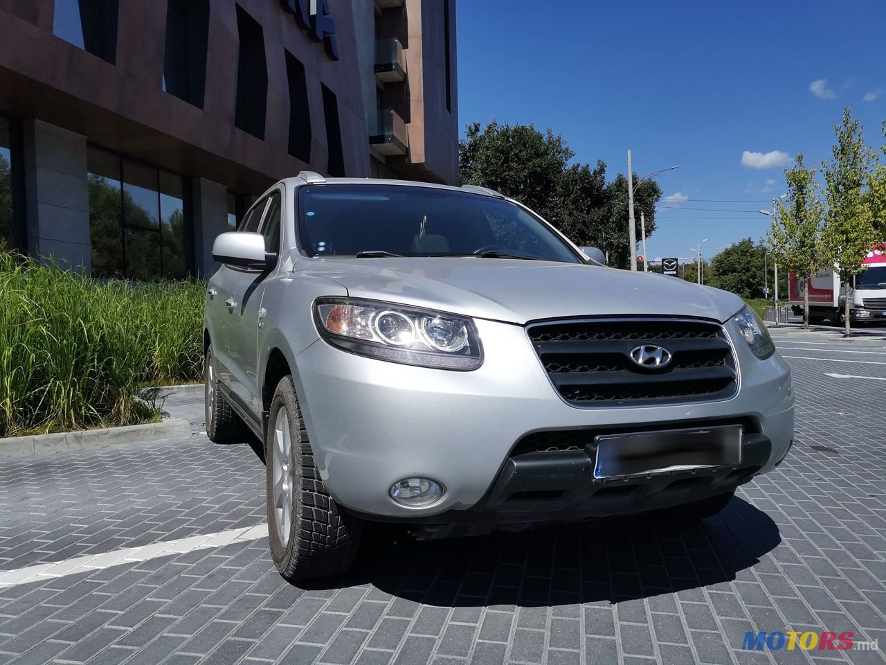 2008' Hyundai Santa Fe photo #5