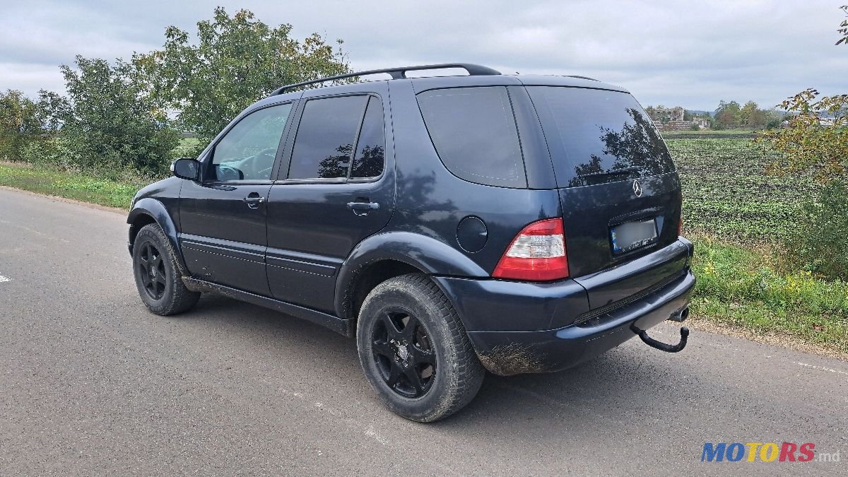 2002' Mercedes-Benz M-Class photo #4