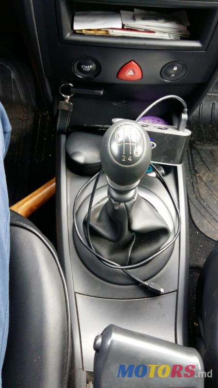 2006' Renault Megane photo #2