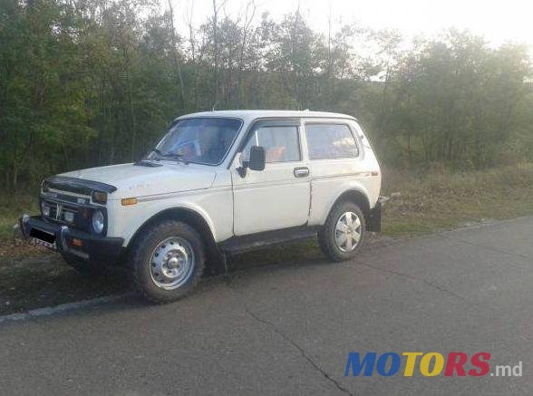 2000' ВАЗ 4X4 (Niva) photo #1