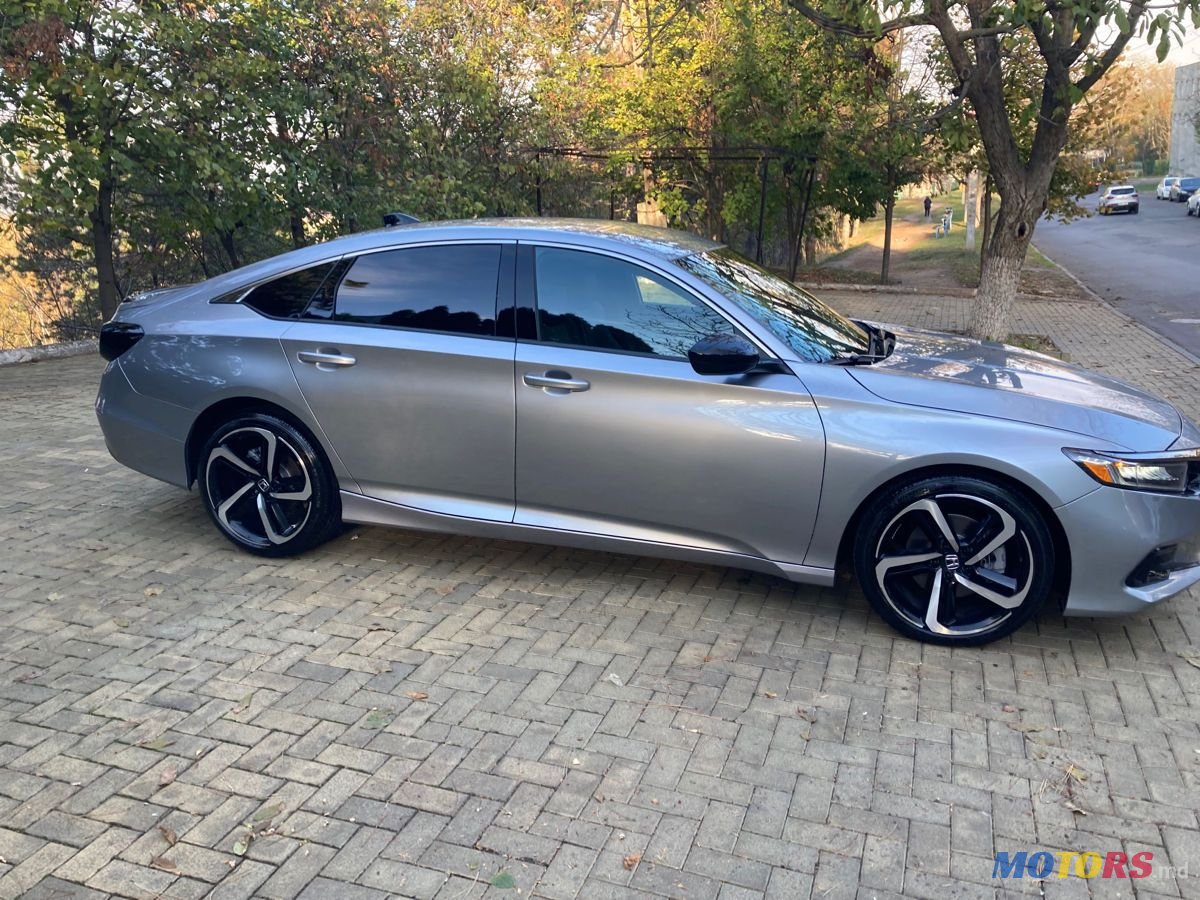 2022' Honda Accord photo #3