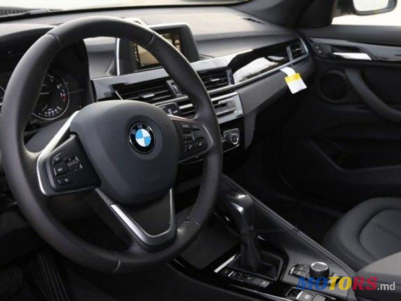 2016' BMW X1 photo #2