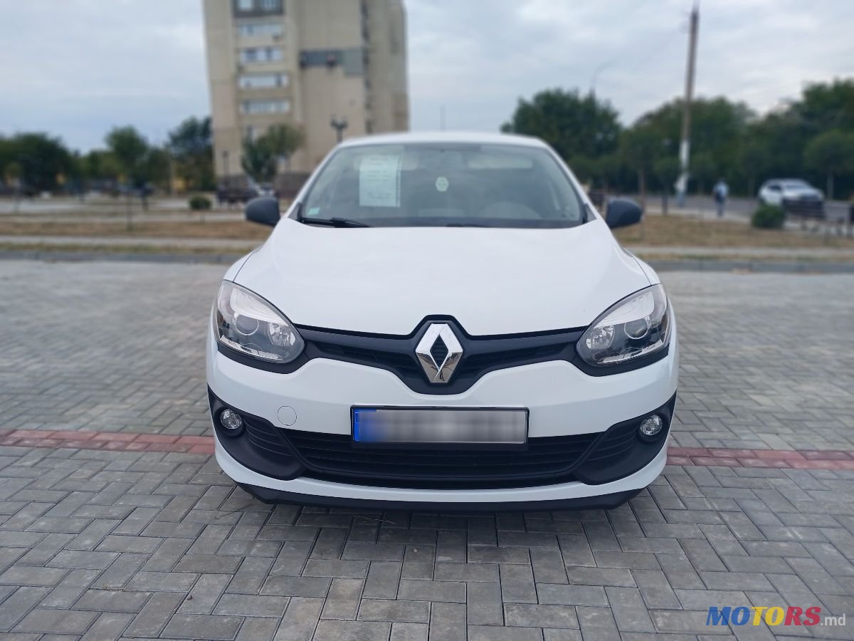 2014' Renault Megane photo #2