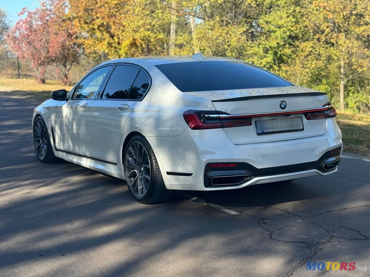 2019' BMW 7 Series photo #4