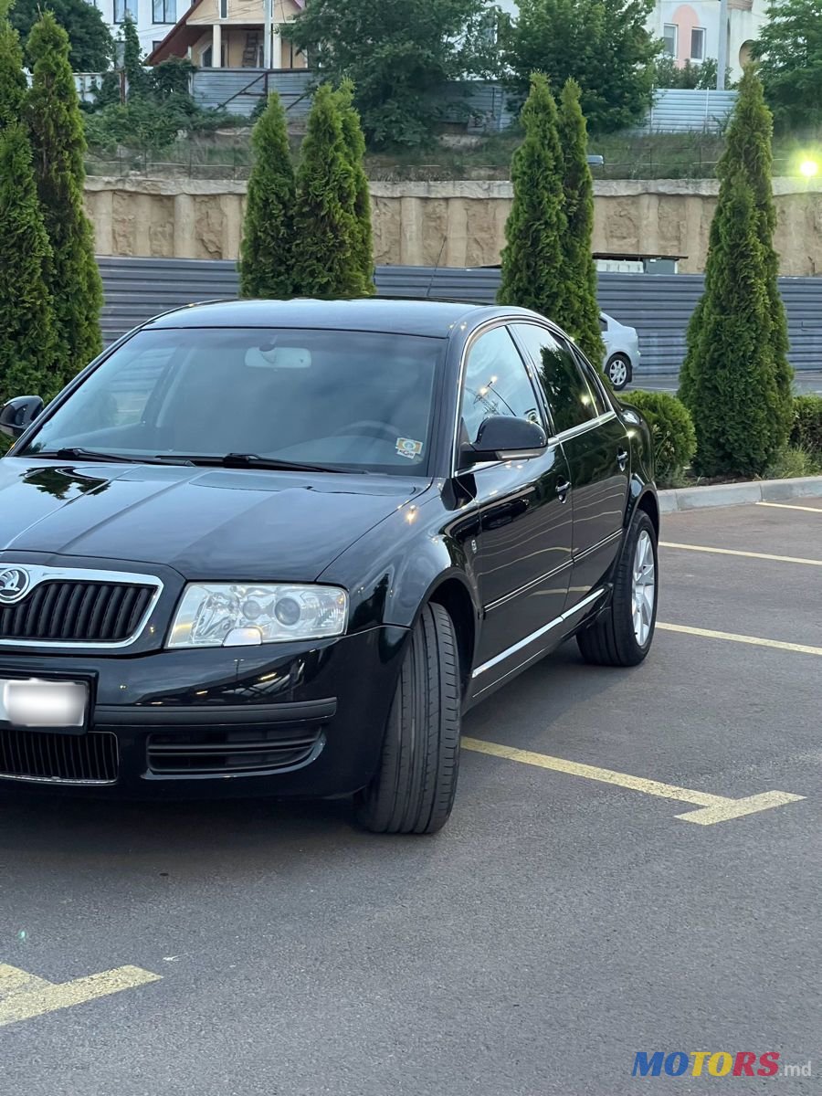 2008' Skoda Superb photo #3