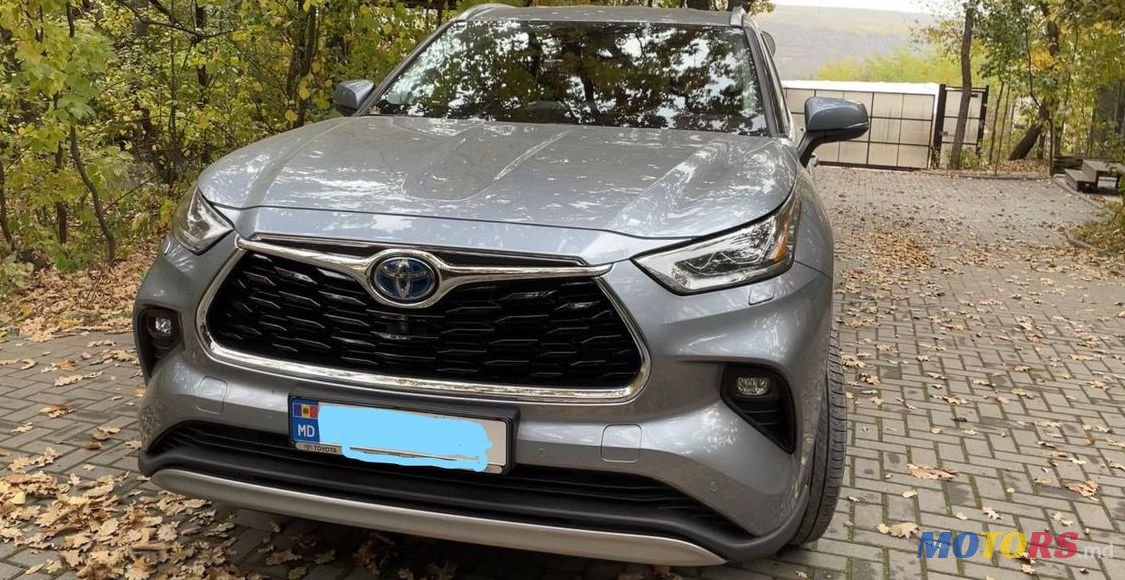 2021' Toyota Highlander photo #1
